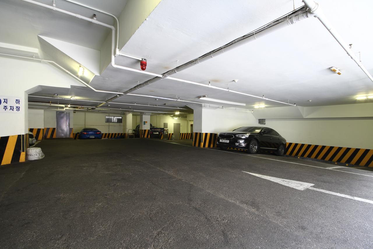 ユートピア ツーリスト ホテル 釜山広域市 エクステリア 写真